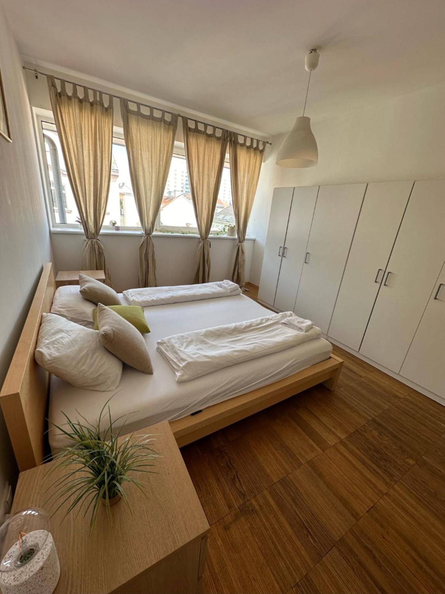 וינה Rennweg Top Apartment מראה חיצוני תמונה
